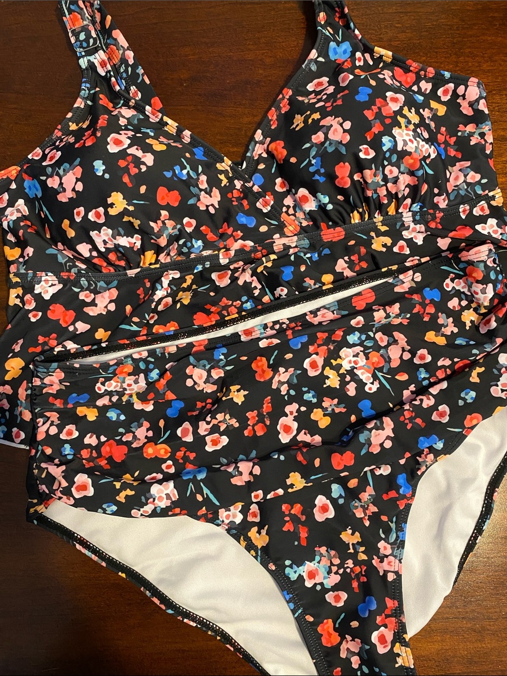 Swim two piece Plus size set floral Size 1 XL